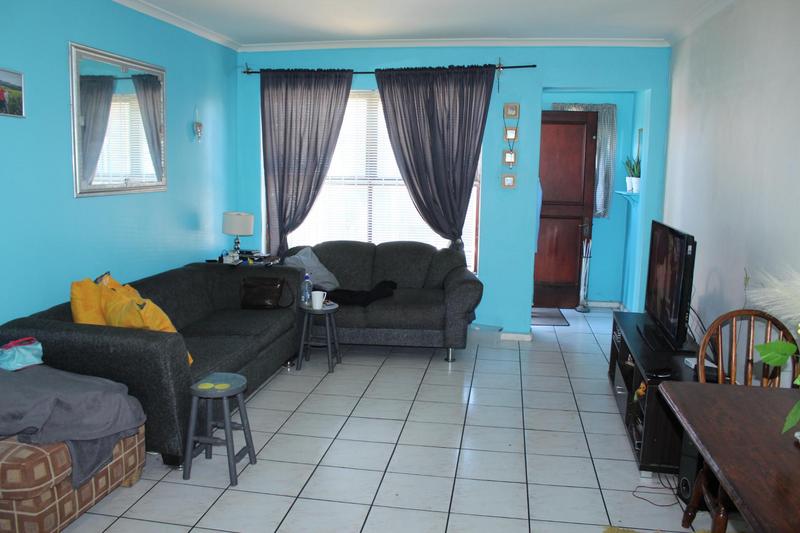 2 Bedroom Property for Sale in Glenwood Western Cape